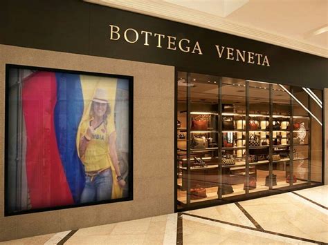 Stipendi presso Bottega Veneta, Vicenza .